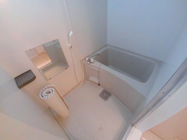 バス／シャワールーム等(同物件別部屋写真)