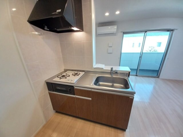 物件内観写真7　(同物件別室反転タイプ画像)