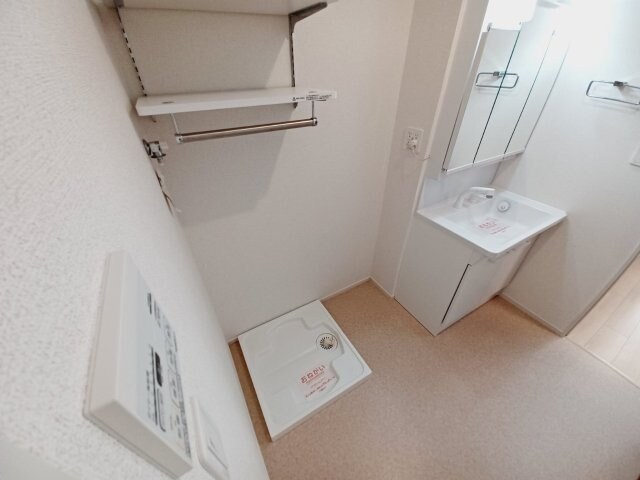 物件内観写真10　(同型参考写真)