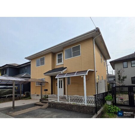 四日市市天カ須賀戸建外観写真