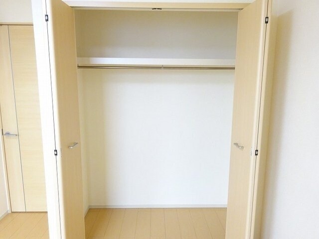 物件内観写真12　(収納)