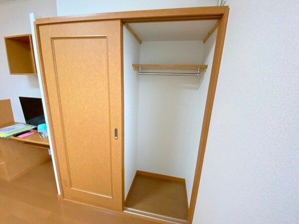 収納(同型参考写真)