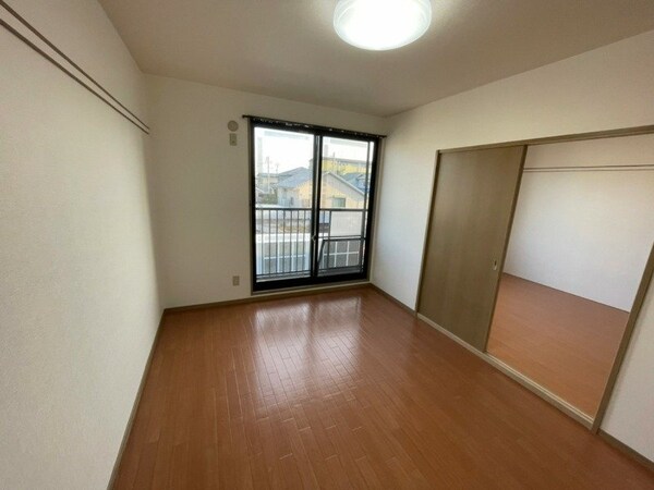 その他(同タイプ部屋写真です。)