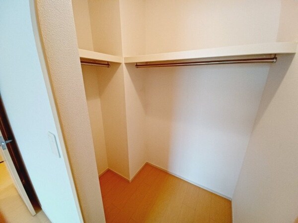 収納(同タイプ部屋写真です。)