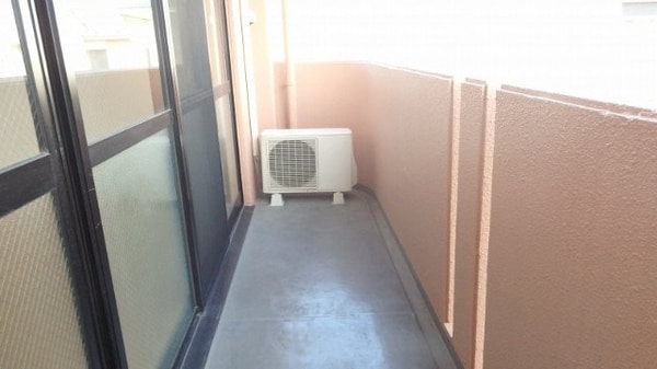 バルコニー(同建物の別部屋写真)