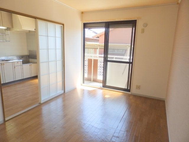 物件内観写真11　(別部屋参考写真です。)