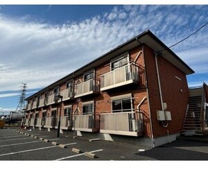 ウィステリアカルムタウンB棟外観写真