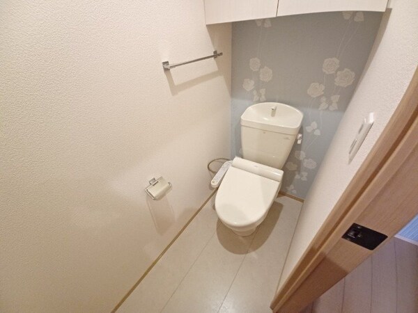 トイレ(別部屋同型反転タイプ)