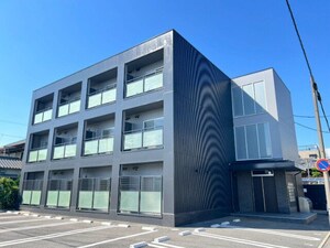 プライム富洲原外観写真
