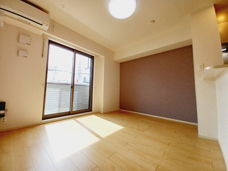 物件内観写真7　(同型反転写真です。)