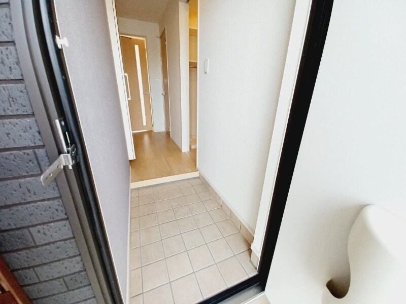 物件内観写真15　(同型反転写真です。)