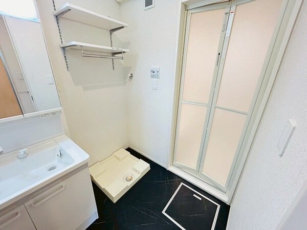 その他(同型参考写真)