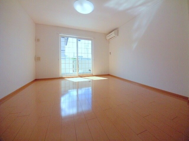 物件内観写真11　(同物件別室の画像です)