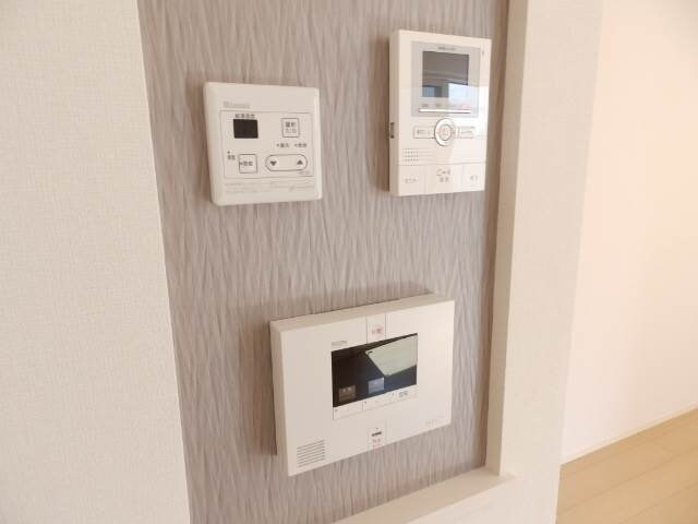 物件内観写真15　(別部屋同型反転タイプ)