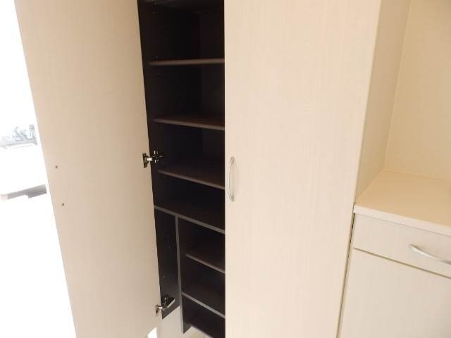 物件内観写真17　(別部屋同型反転タイプ)