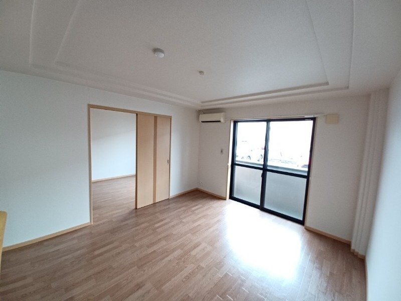 物件内観写真11　(同型反転参考写真)