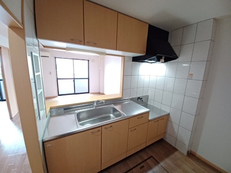 物件内観写真13　(同型反転参考写真)