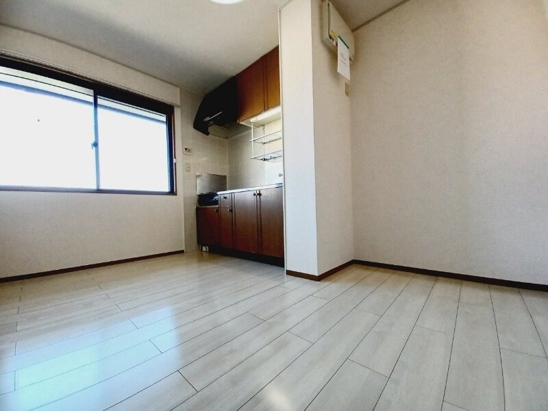 物件内観写真15　(別部屋同型反転タイプ)