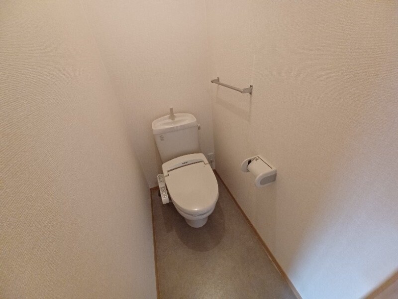 物件内観写真10　(同物件別室反転タイプ)