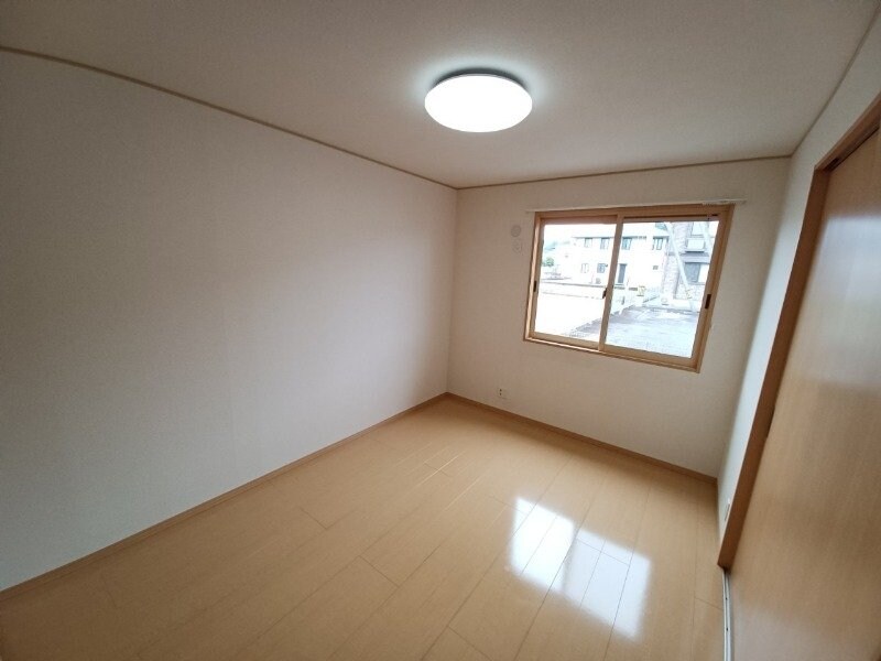 物件内観写真10　(同物件別部屋のお写真です。)