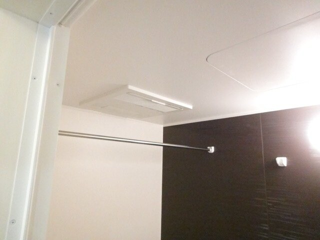 物件内観写真24　(同物件別室反転写真)