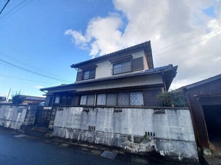 一志町田尻戸建て外観写真