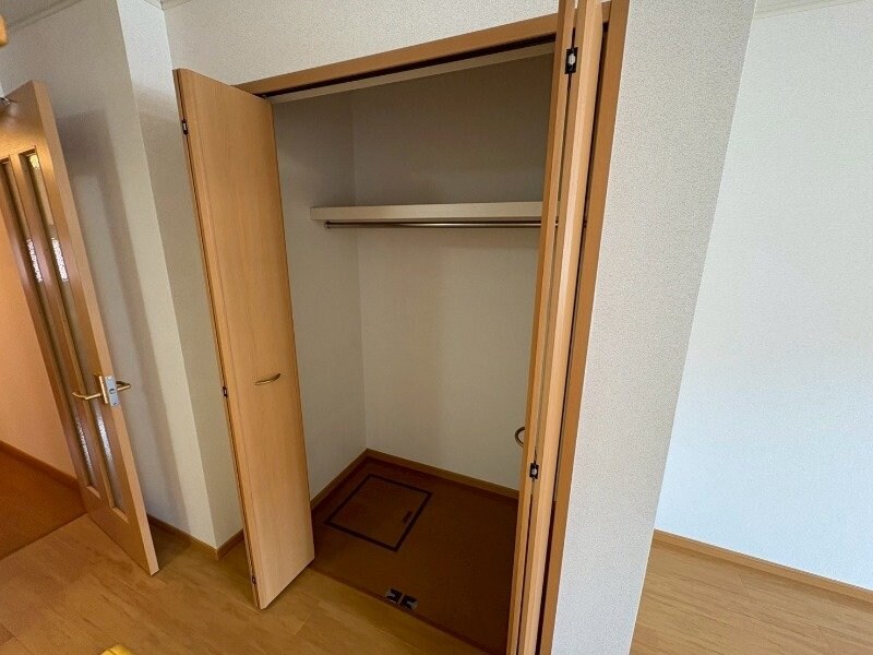 物件内観写真12　(反転タイプ参考写真)