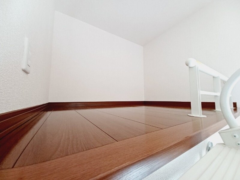 物件内観写真7　(同物件別部屋のお写真です。)