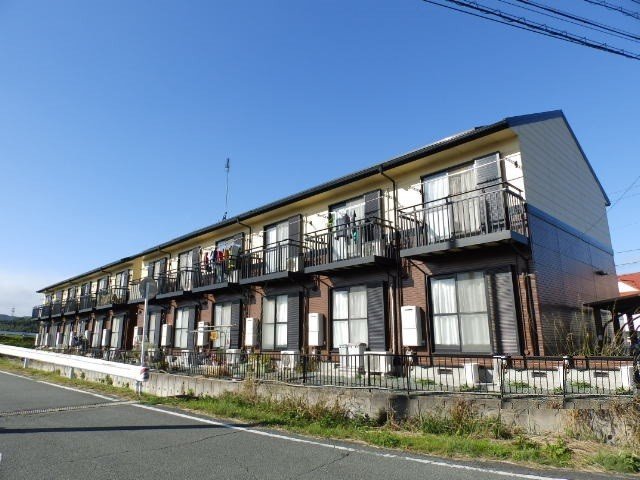 ＳＡＫＵＲＡ　ＴＥＲＲＡＣＥ