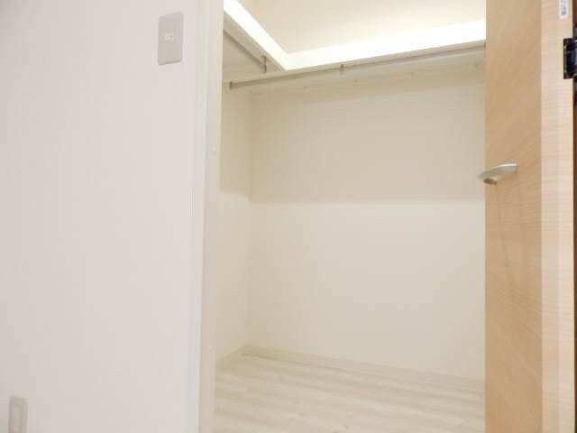 物件内観写真9　(反転タイプ参考写真)