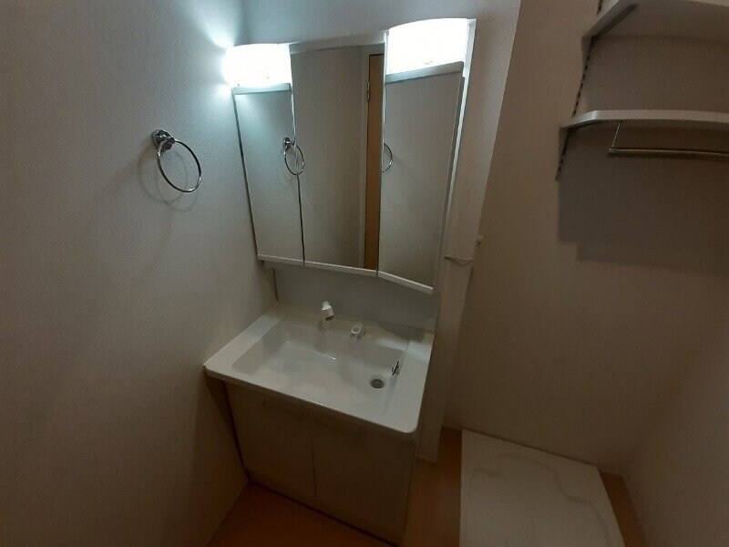 物件内観写真7　(同型反転タイプのお写真です)