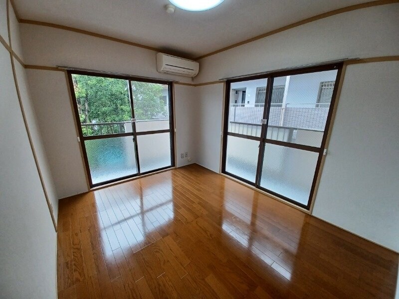 物件内観写真7　(同物件別部屋写真)