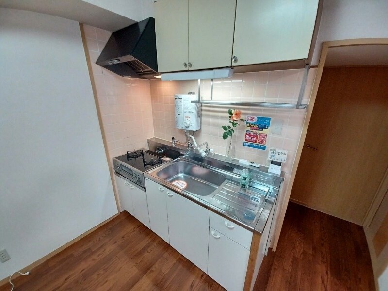 物件内観写真8　(同物件別部屋写真)