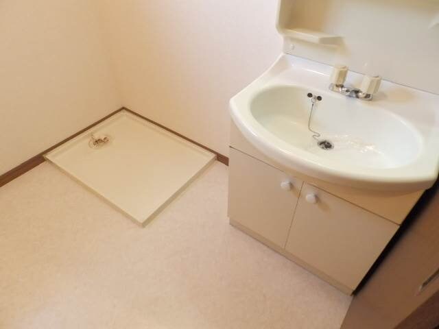 物件内観写真14　(同型参考写真です。)