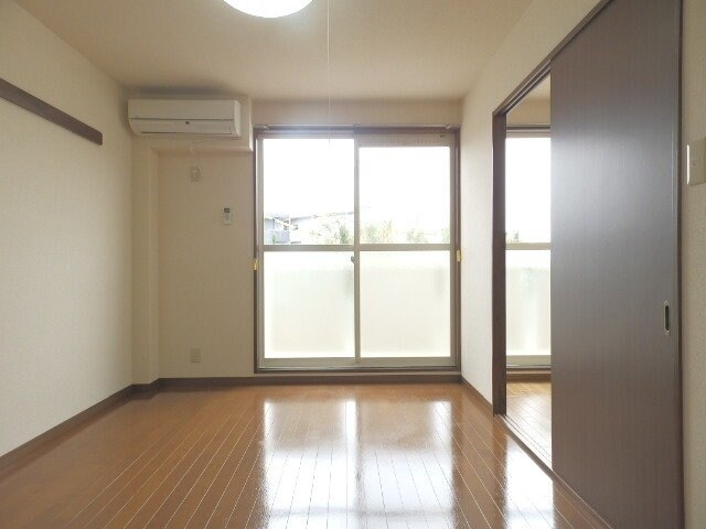 物件内観写真16　(同型参考写真です。)