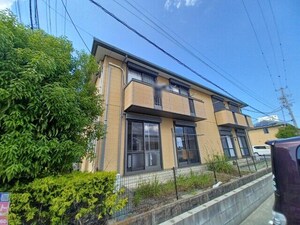 オークコートＥ棟外観写真