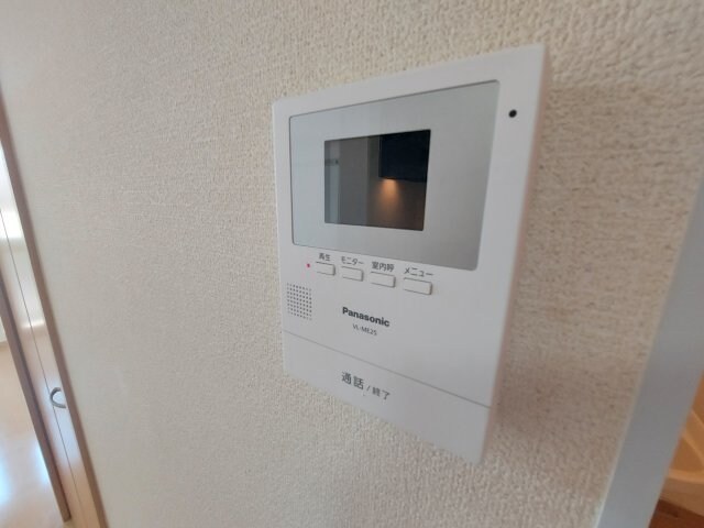 物件内観写真14　(同建物の別部屋反転写真です)