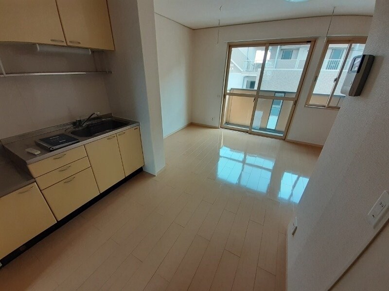 物件内観写真12　(同型別室のお写真です)