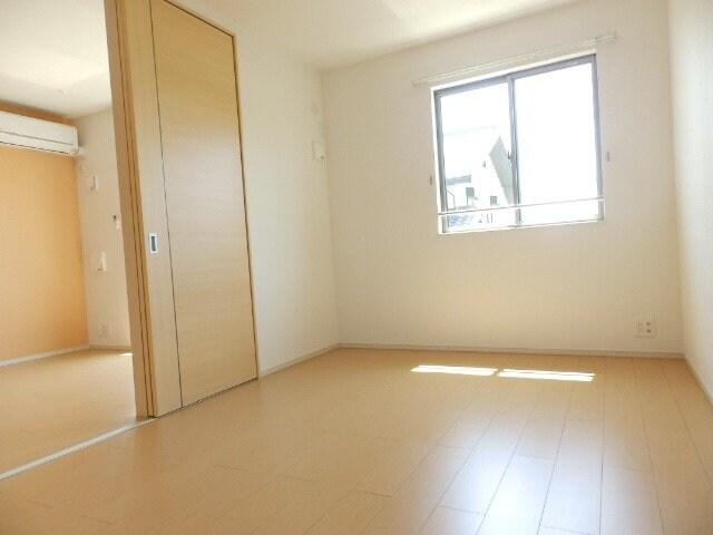 物件内観写真20　(同タイプの部屋写真です)