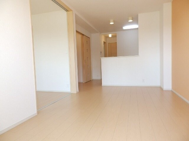 物件内観写真22　(同タイプの部屋写真です)