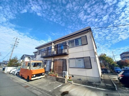 メナーはた外観写真