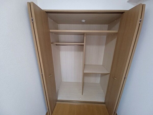 収納(※同物件別部屋のお写真です。)