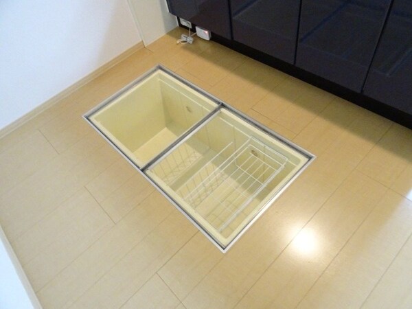 その他設備(同型参考写真)