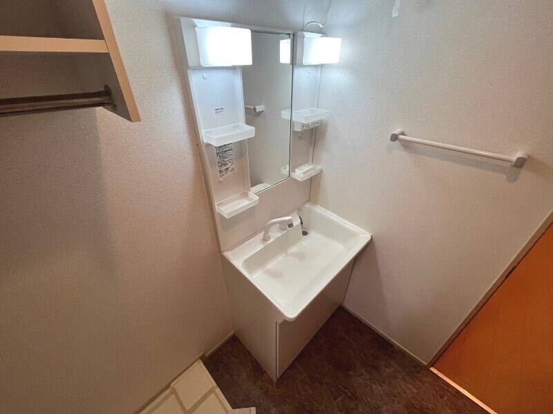 物件内観写真9　(同型参考写真)