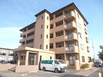 中川ファーストマンションⅤの外観写真