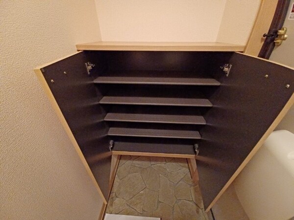 その他(同建物の別部屋写真です)