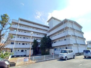 ラルーシア高茶屋Ａ外観写真