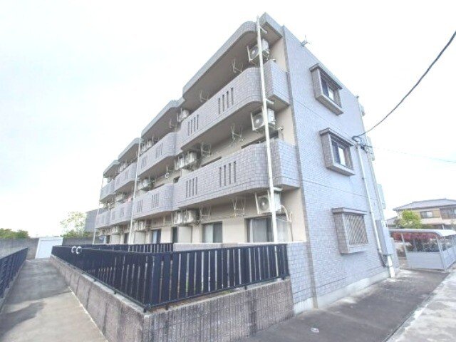 サンタプレイス