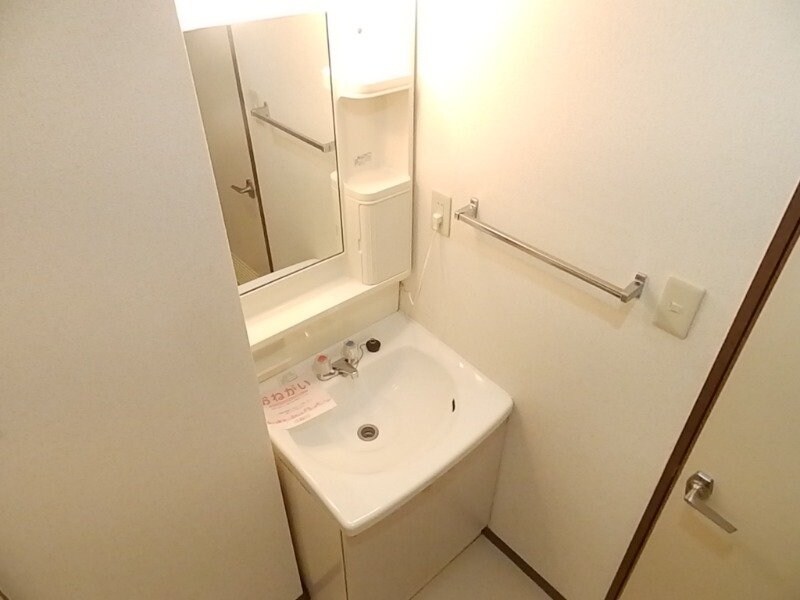 物件内観写真10　(同タイプ部屋写真です。)