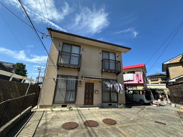 ハイツ川向井